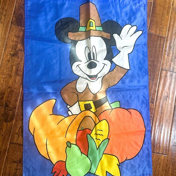 Mickey Mouse Pilgrim 28" x 44" Polyester Thanksgiving Flag - Picture 1 of 4